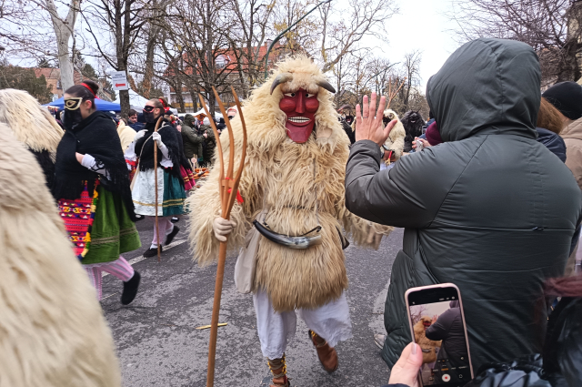 Hihetetlen hangulat a Busójáráson – láttad már? +Képgaléria