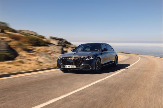 Luxus új szinten: bemutatkozott a friss Mercedes-Maybach S-osztály