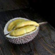 A világ legbüdösebb gyümölcse: mi az a durián, és miért rajonganak érte milliók?