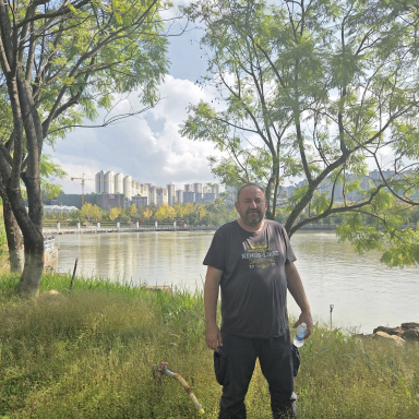 Vági György Kínában