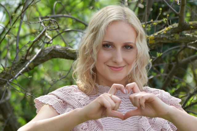 Egy áramszünet vezette el a bögrés receptekig