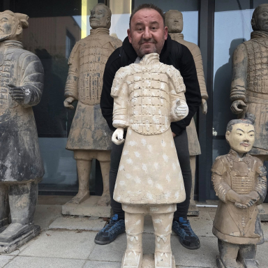 Vági György Kínában