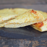 Puha házi pizza – habkönnyű, gyors, finom