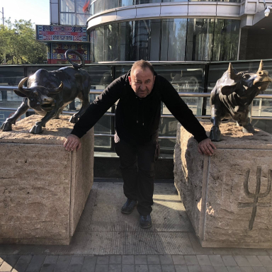 Vági György Kínában