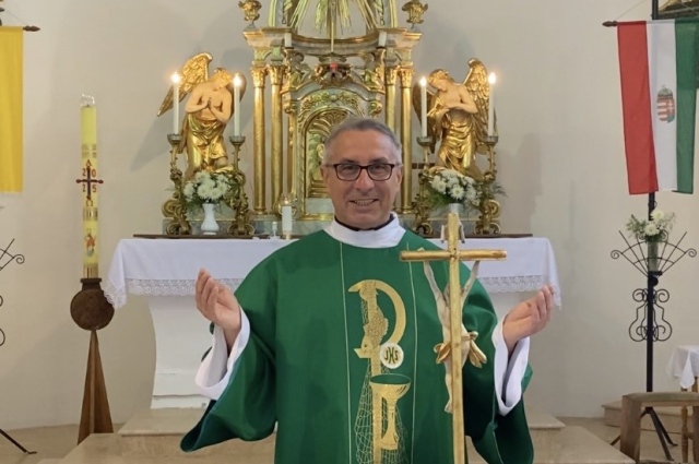 Motorral a hit útján – MoPadre, a motoros diakónus története